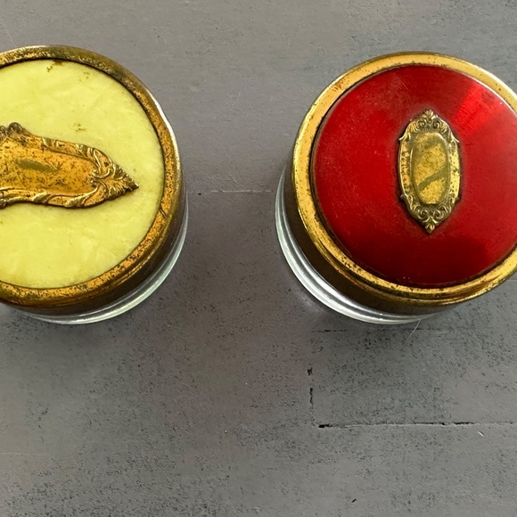 Vintage 2 small jars - Picture 4 of 4